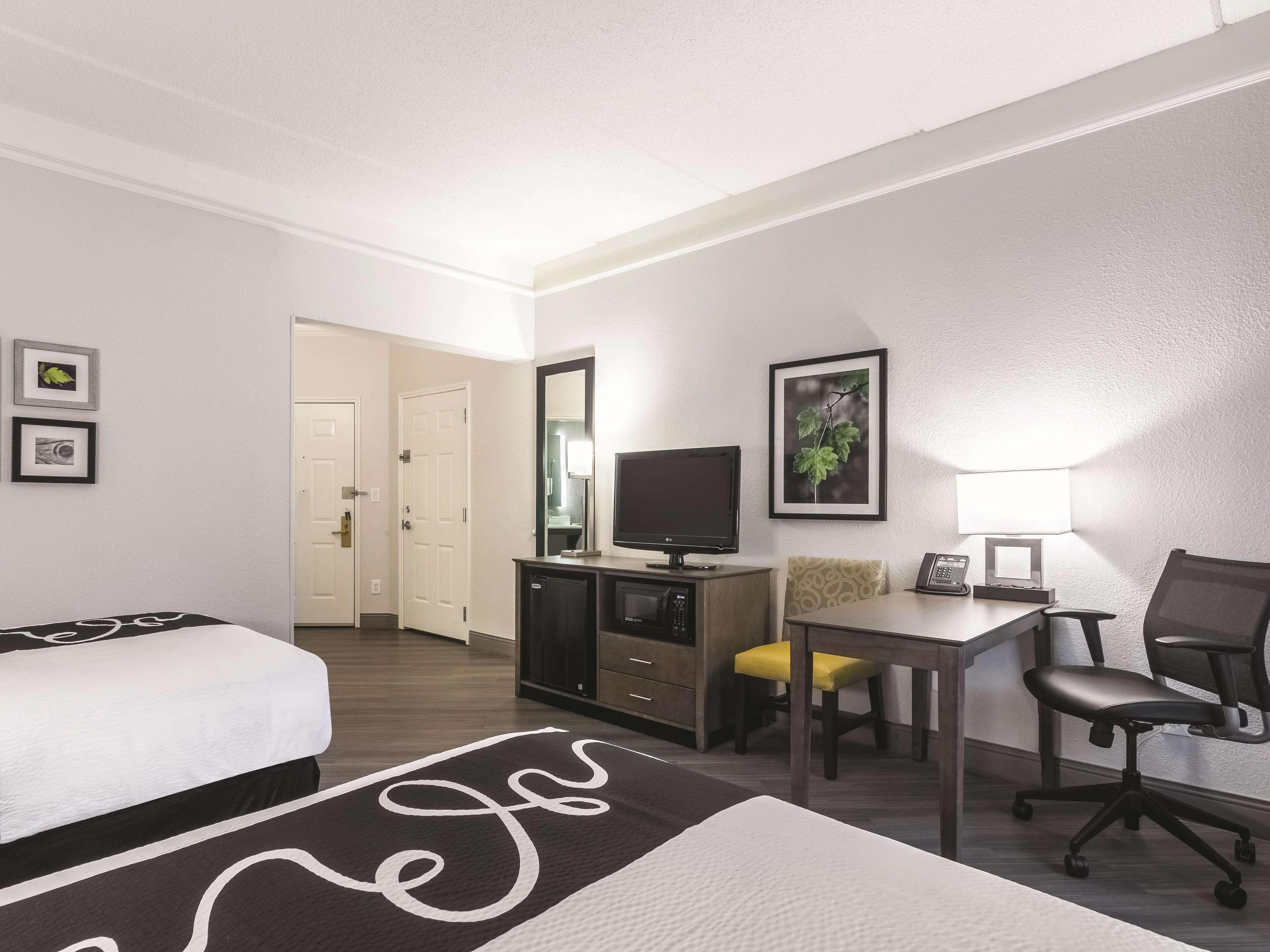 La Quinta By Wyndham Atlanta Conyers Hotell Eksteriør bilde